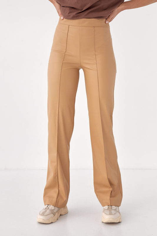 Pantalons en екошкіри класичного фасону